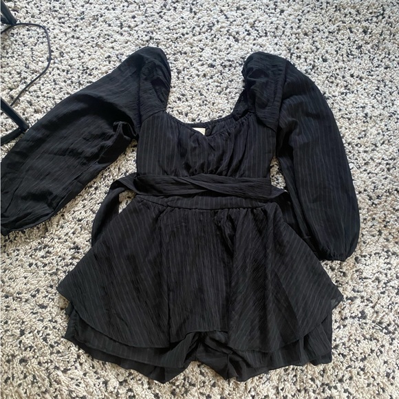 altars state black romper - Picture 1 of 2